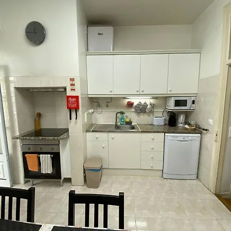 Spacious Near Historic Centre 60 Sqm With Wi Fi Daire *